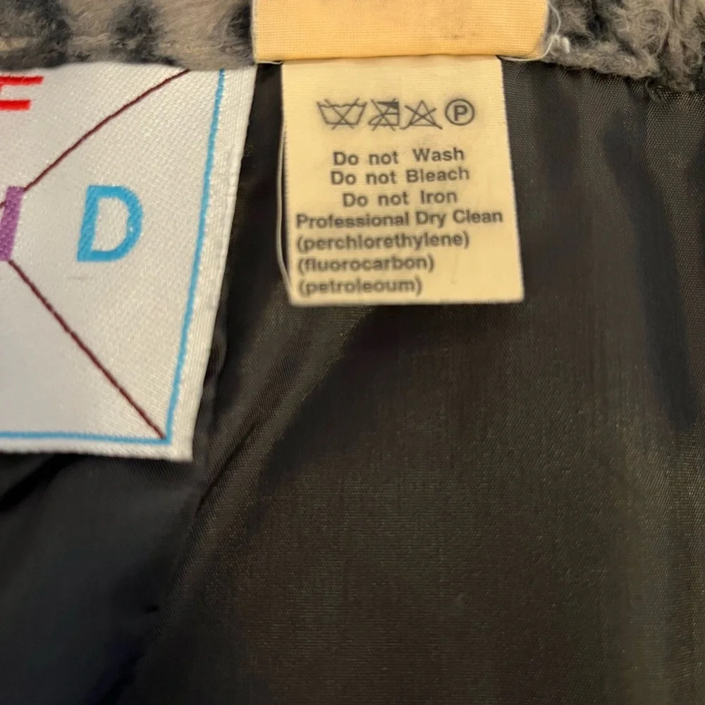 Fendi Neiman Marcus Gray and Black Leopard-Print Faux Fur Pencil Skirt - Picture 8 of 9